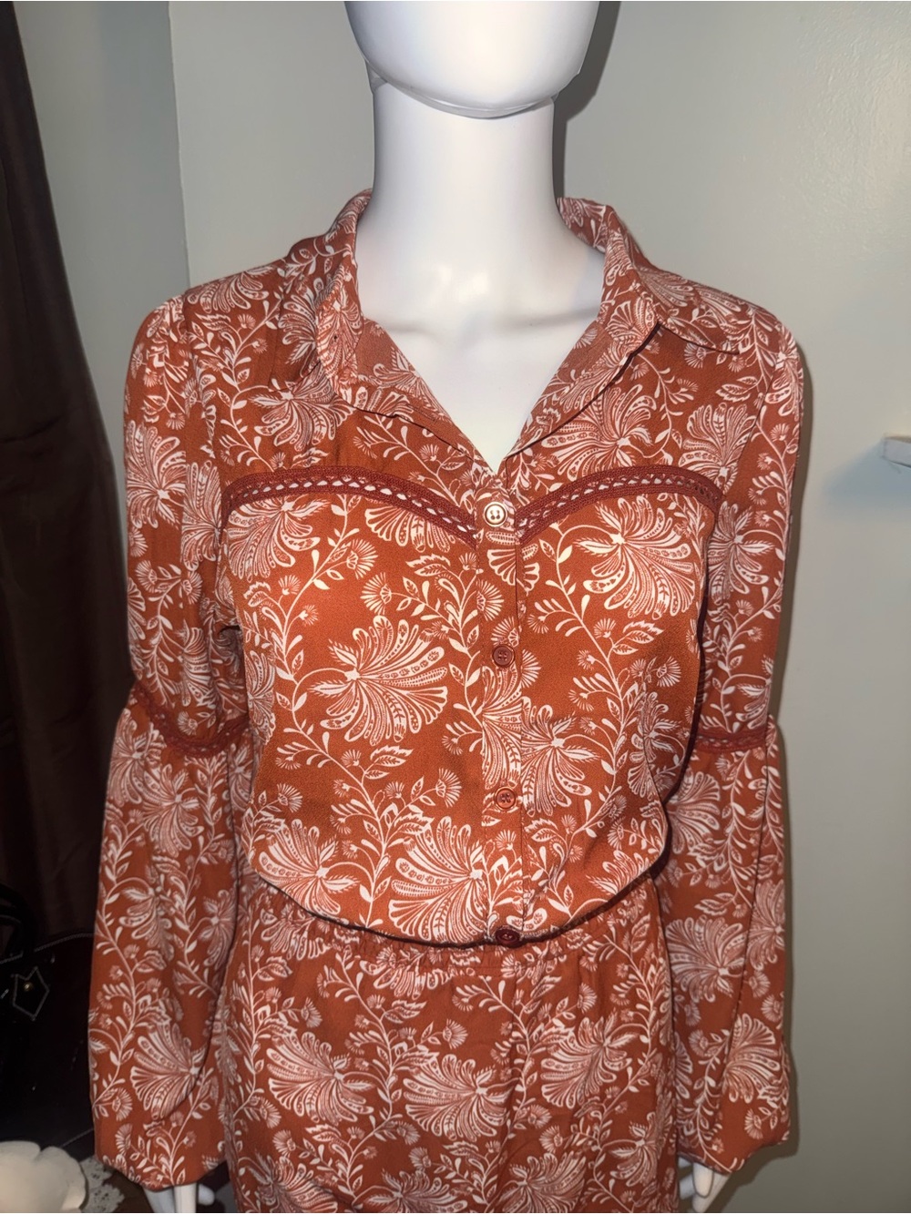 Women's Rust Floral Ruffle Mini Dress - Picture 3 of 10